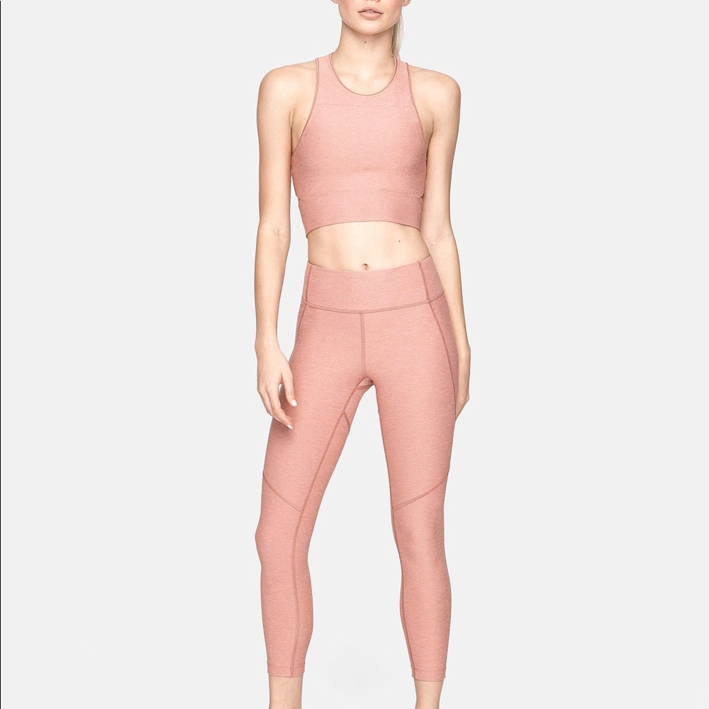 NWT Brand New Outdoor Voices in BLUSH.